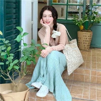 山林中头一个女人